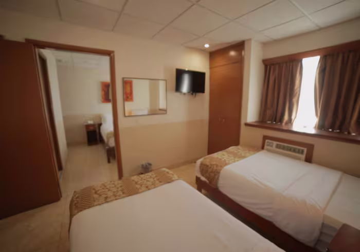 HAB. DOBLE - Image 2